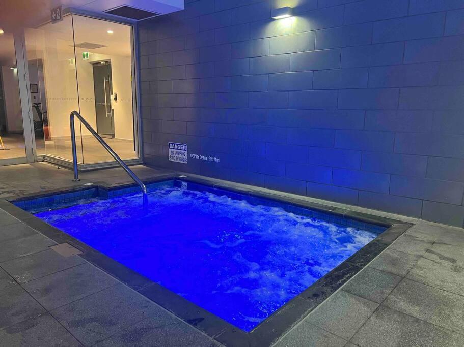 City Apartment, Pool & Carpark 阿德莱德 外观 照片